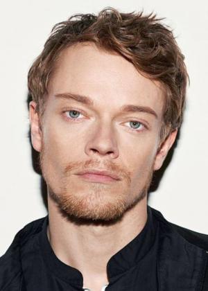 Alfie Allen